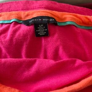 Tommy Hilfiger. Sleeveless shirt. Small.